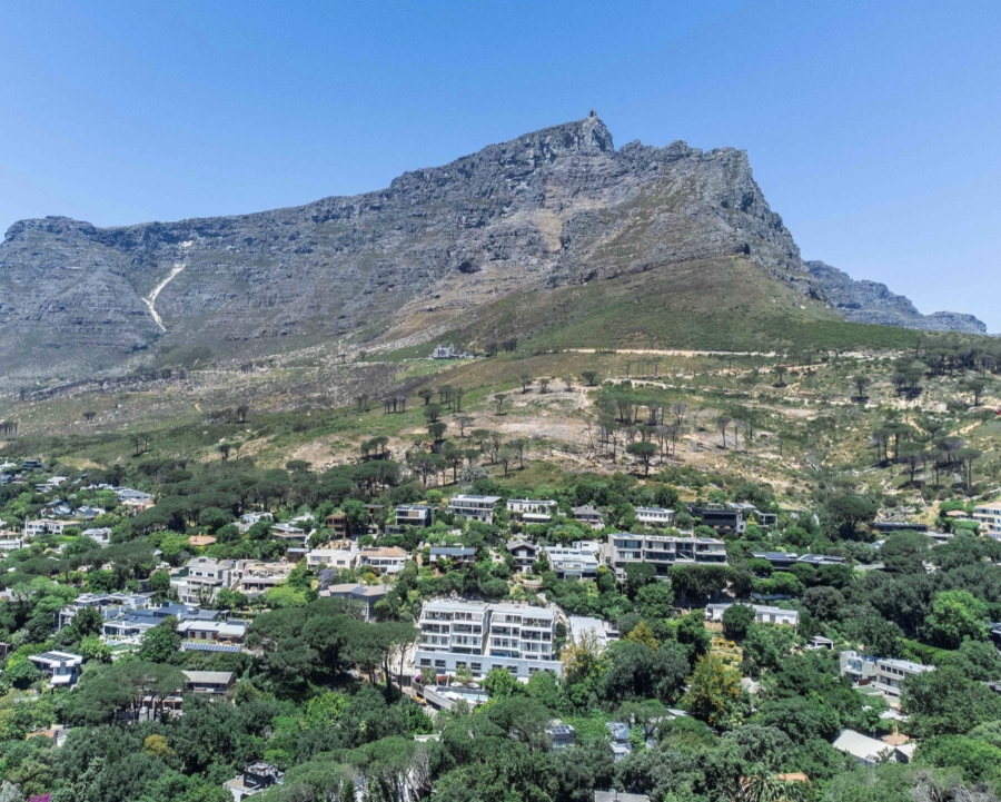 2 Bedroom Property for Sale in Higgovale Western Cape